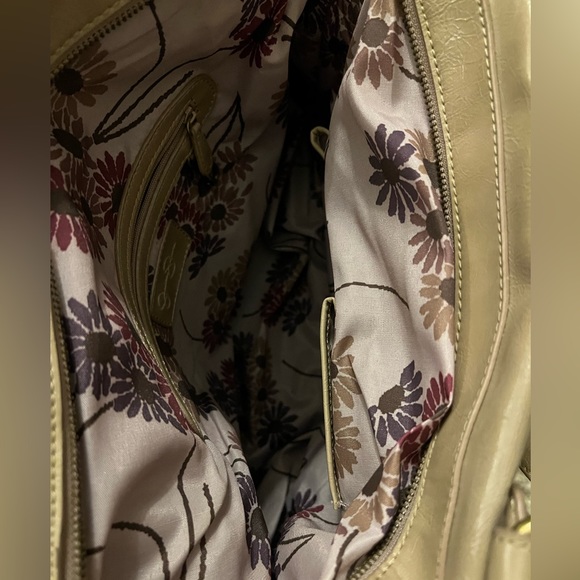 Jessica Simpson Shoulder Bag taupe faux leather. - Picture 7 of 7